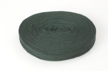 Load image into Gallery viewer, Dökkgrænn Plötulopi - 0484 - Heilt búnt (2kg)