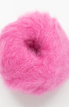 Load image into Gallery viewer, Fluff - Bubblegum