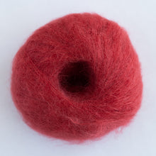 Load image into Gallery viewer, Mohair - Berrylicious red
