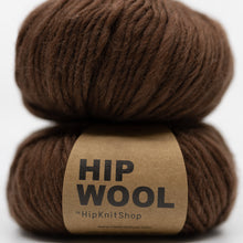 Load image into Gallery viewer, Hip Wool - Chocolate Crush Brown
